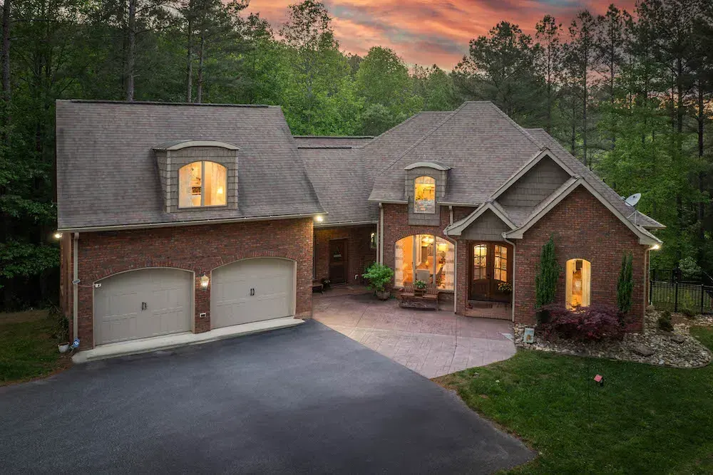 2163 W Paradise Harbor Dr, Connelly Springs